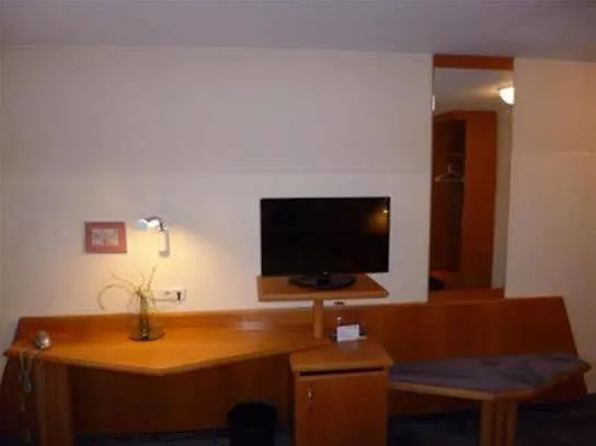 Hotel Lachner Hof Erlangen 2*,  Germany