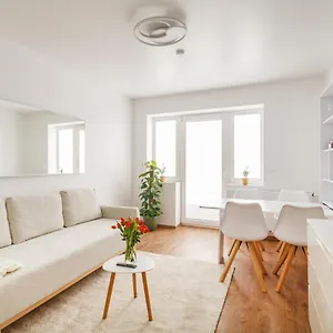 Apartment Design / 2 / / Contactless Check-in Hannover