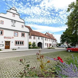 Hotel Landgasthof Zur Sonne, Funfstetten